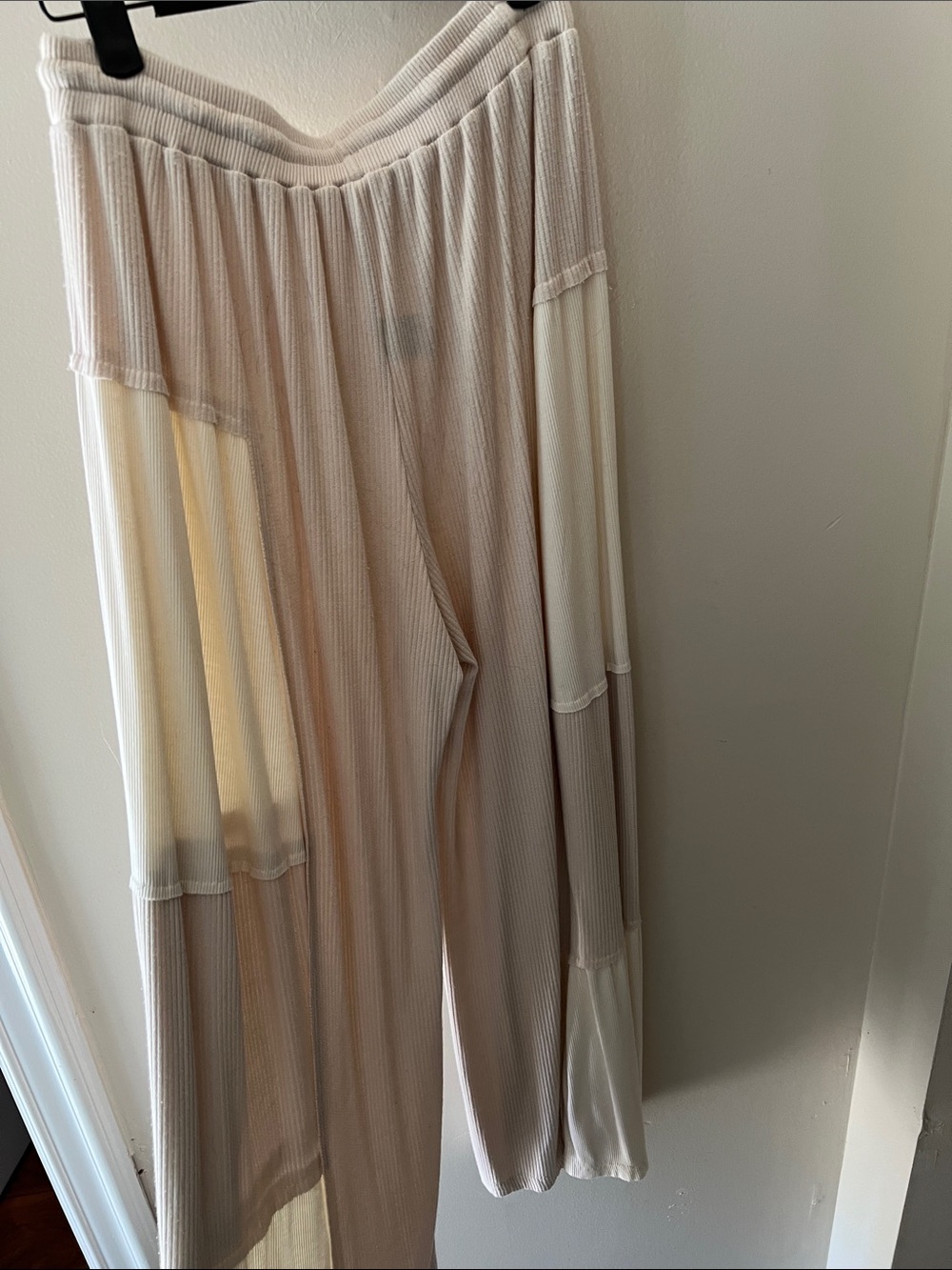 Women's Cream & Beige Wide-Leg Pull-On Pants - Picture 5 of 7